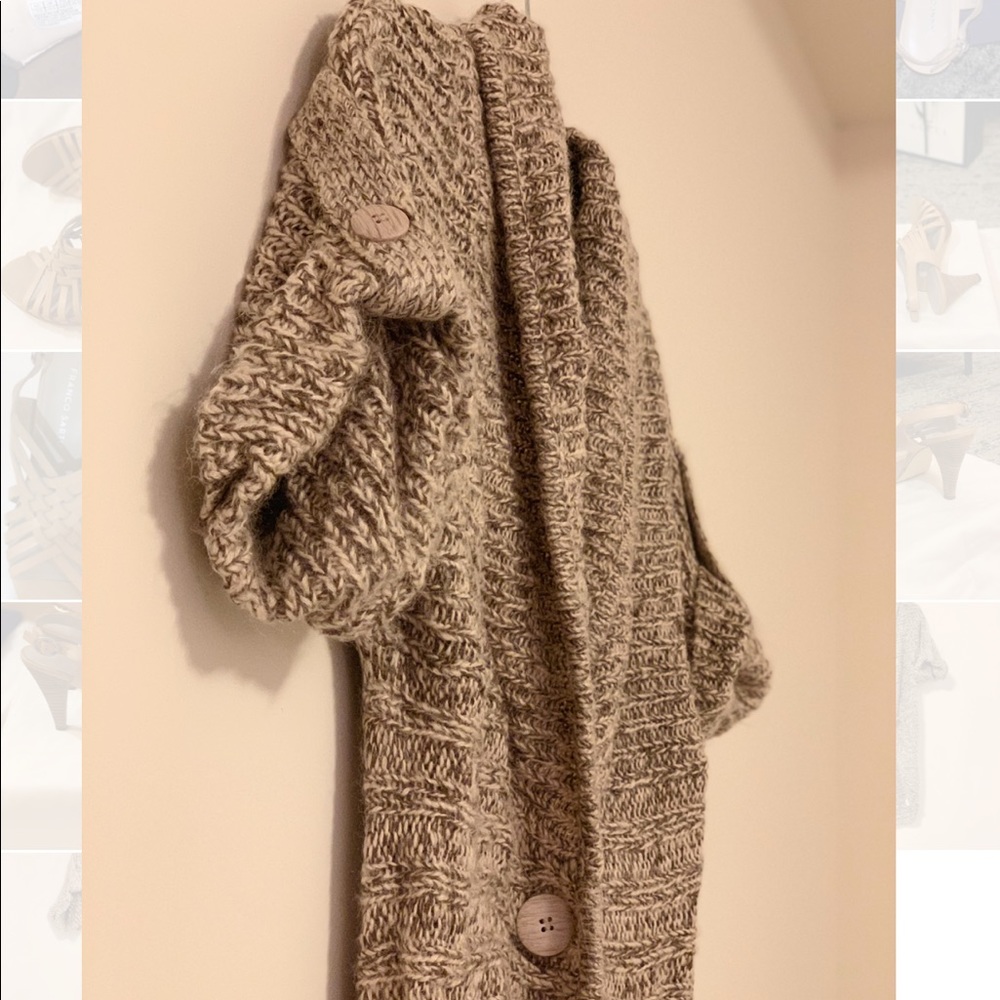  Nordstrom’s Love By Design Sweater 
